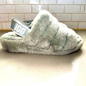 UGG Fluff Yeah Light Gray Size 8 Good Used Condition